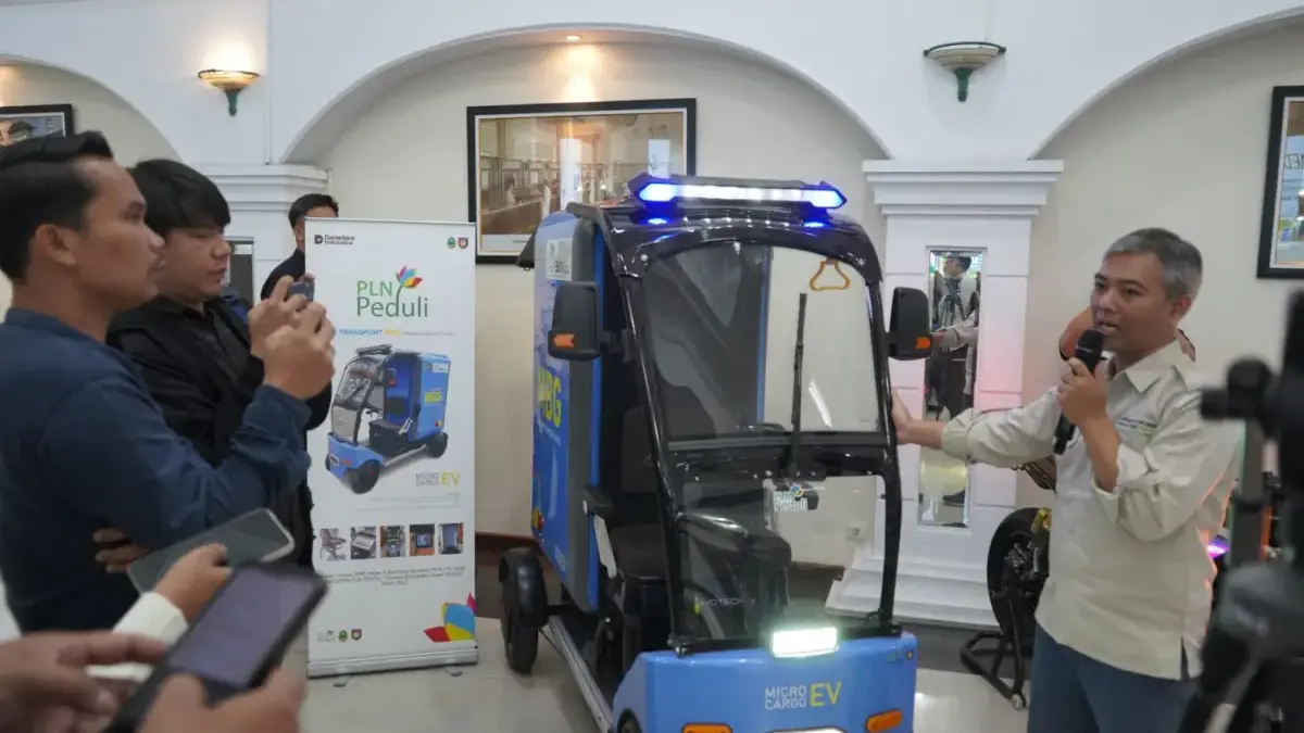 PLN UID Jabar Perkuat Kompetensi EV di SMKN 8 Bandung, Dari Teori Jadi Praktik Nyata