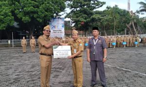 Dukung Program ODF, Baznas Salurkan Bantuan Rp75 Juta