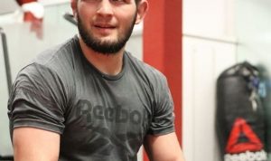 Ayah Khabib Nurmagomedov Meninggal Dunia