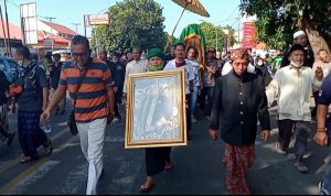 Sultan Sepuh XIV Cirebon Dikenal Sopan Semasa Hidup