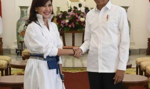 Ike Muti Disomasi Pemprov DKI, Soal Foto Bersama dengan Presiden Jokowi