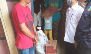 Kecamatan Memastikan Warga Garut yang Mengambil HP Demi Anak Sudah Dapat Program PKH