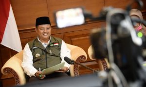 Wagub Jabar Catat Aspirasi Kiai dan Ulama Soal Raperda Pesantren