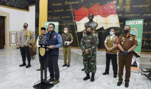 Tingkat Infeksi COVID-19 Jabar Terendah di Pulau Jawa