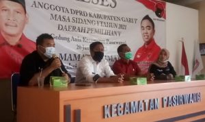 Reses di Pasirwangi, Mamat Tampung Aspirasi Warga Soal Sampah