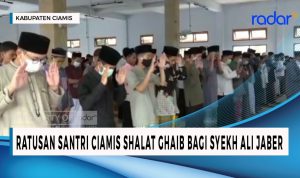 Ratusan Santri Ciamis Gelar Salat Gaib untuk Syekh Ali Jaber