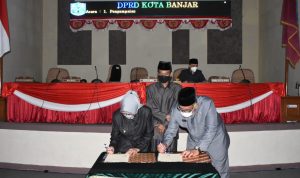 DPRD Kota Banjar Menggelar Rapat Paripurna LKPJ Tahun 2020 dan Tetapkan Dua Raperda