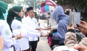 Melalui Foodbank, PKB Garut Bantu Umat