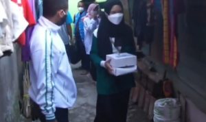 Bantu Warga Terdampak Covid-19 Melalui Program Food Bank, PKB Garut Salurkan Bantuan dan Edukasi Prokes