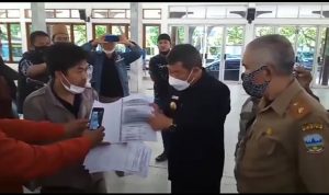 Pilkades Desa Cibodas Kecamatan Cikajang Ditunda