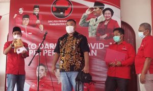 Sumbangkan Gaji, Gotong Royong Fraksi PDI-Perjuangan DPRD Garut dalam Penanganan Covid-19