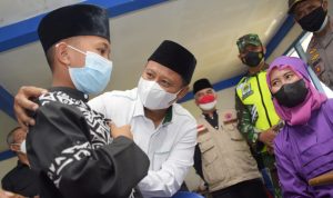 Panglima Santri Tinjau Vaksinasi di Miftahul Ulum