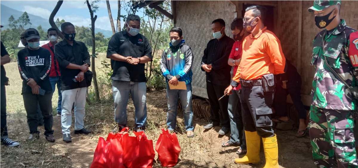 DPC PDI Perjuangan Garut Kunjungi Rutilahu di Desa Cikedokan, Pemdes dan Kecamatan Siap Gerakkan Gotong Royong