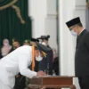 Gubernur Lantik Muhammad Yusuf sebagai Wali Kota Tasikmalaya Definitif