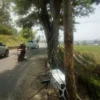 Kabel Internet di Desa Sindangsari Putus Disabet Bus