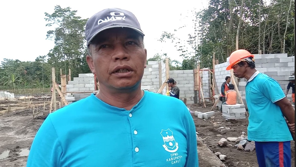 Pembangunan Rumah Relokasi Korban Longsor Desa Karyamekar Sudah 30 Persen