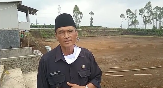 Kades Padaawas Bangun Sport Center di Lapang Korea, Namun Terkendala Pandemi Kades Padaawas Bangun Sport Center di Lapang Korea, Namun Terkendala Pandemi