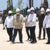 Bersama Presiden Jokowi, Airlangga Resmikan Pembangunan Smelter Freeport di Gresik