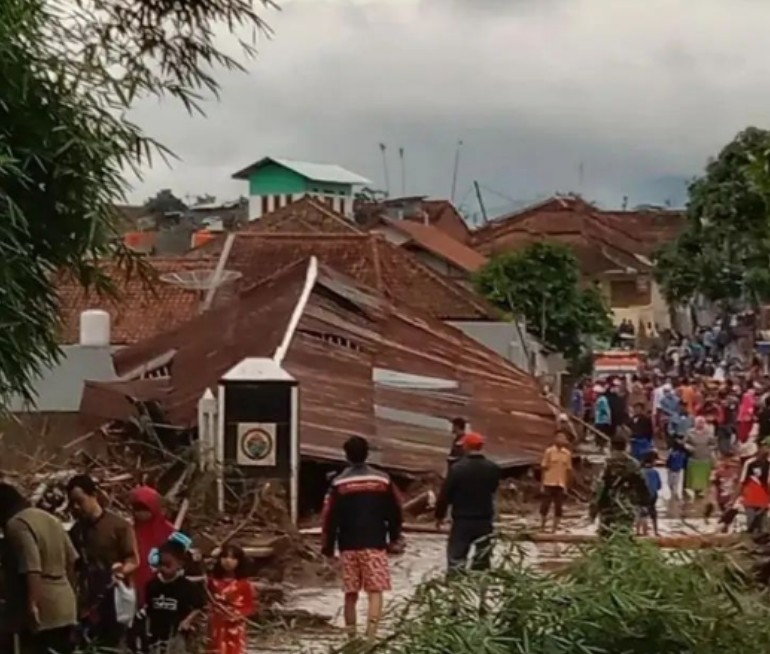 Banjir Bandang Sukawening, BPBD Laporkan 7 Rumah Terendam