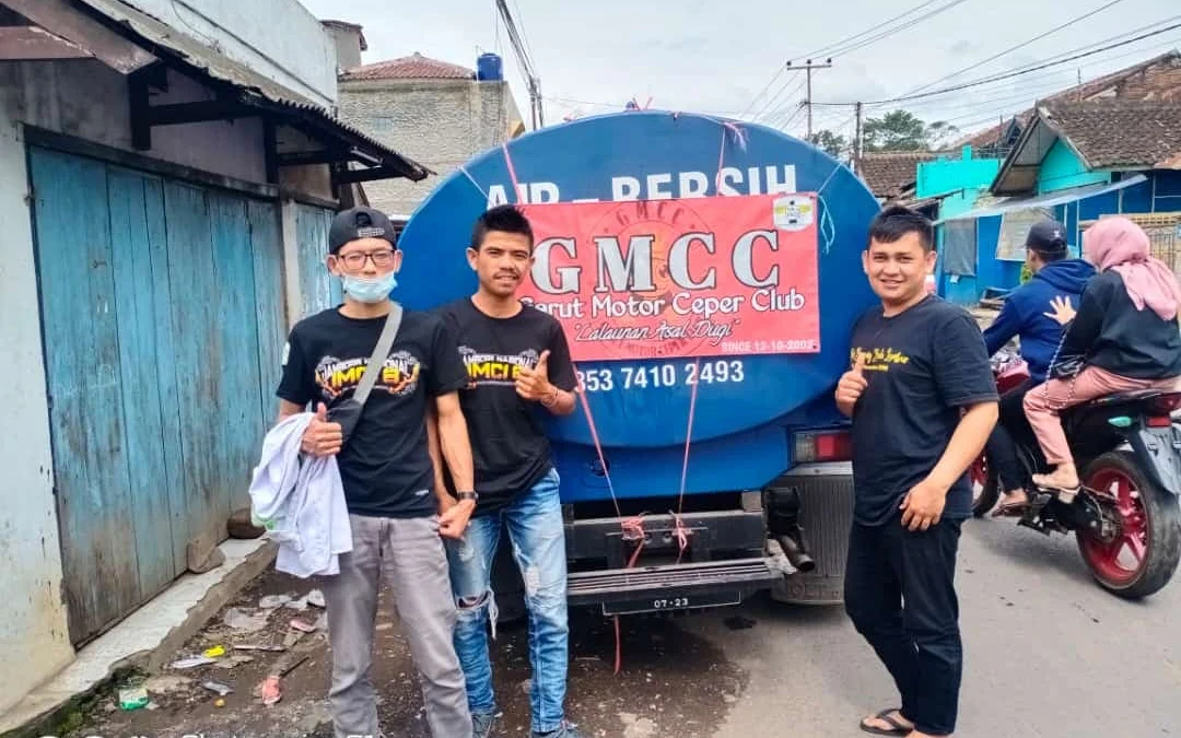 GMCC Beri Bantuan Sembako dan Air Bersih pada Korban Banjir Bandang di Karangtengah