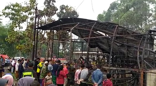 Pabrik Lilin di Desa Cintadamai Kebakaran, Satu Orang Dikabarkan Menjadi Korban