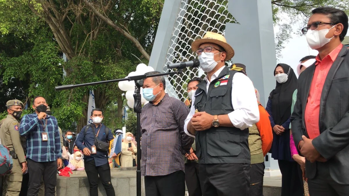 Pemprov Jabar Bantu Pembangunan Jalan di Garut