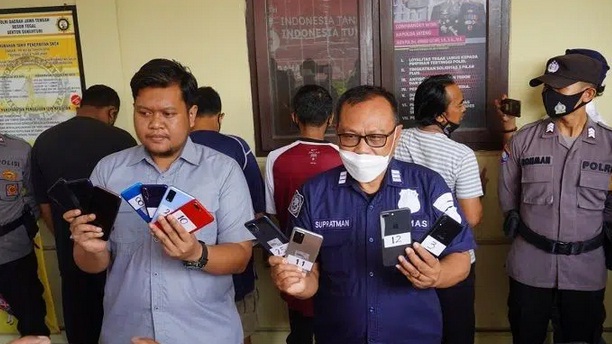 Pencuri HP Asal Cirebon Gasak Puluhan HP Jamaah Pengajian di Tegal