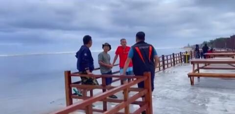 Pantai Sayang Heulang Direnovasi Hasil Desain Gubernur Ridwan Kamil, Warganet: Serasa Lagi di Bali