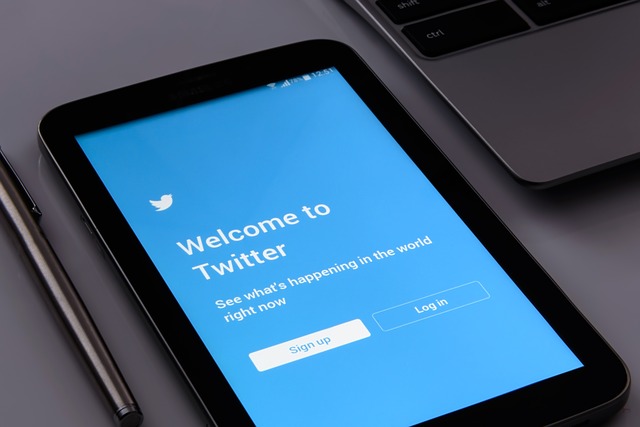 Wow! Twitter Luncurkan Fitur Baru Hapus Tag Dari Pesan Orang Lain