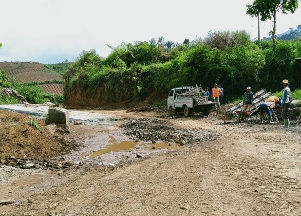 Perbaikan Ruas Jalan Puncak II, Pemkab Cianjur Alokasikan Anggaran Senilai Rp 5 Miliar