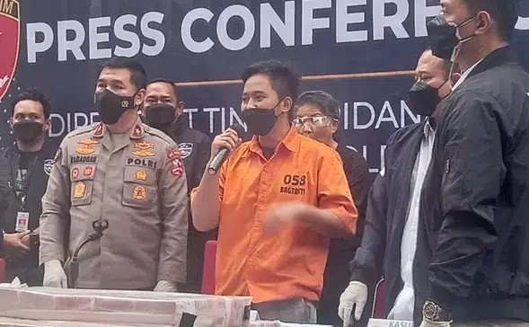 Sudah Pasrah dan Mengaku Tobat, Doni Salmanan Minta Dibawakan Baju Muslim