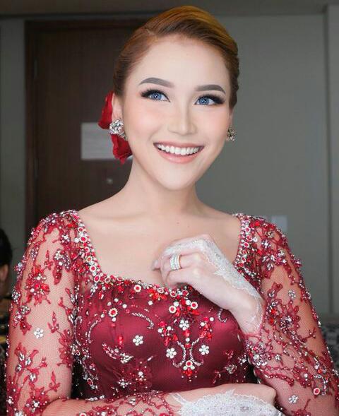 Dapat Penghargaan Komedian Terfavorit, Ayu Ting Ting: Jadi Komedian Berat Banget Rasanya