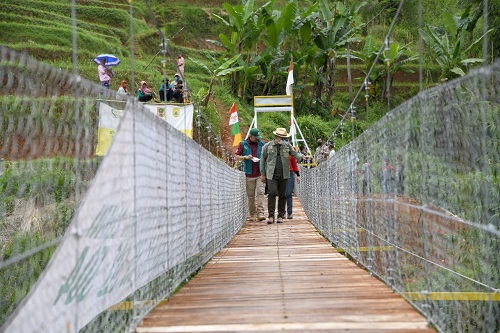 Jembatan Cinta di Cililin Sudah Diresmikan, Atalia Ridwan Kamil: Pergerakan Masyarakat Menjadi Lebih Cepat