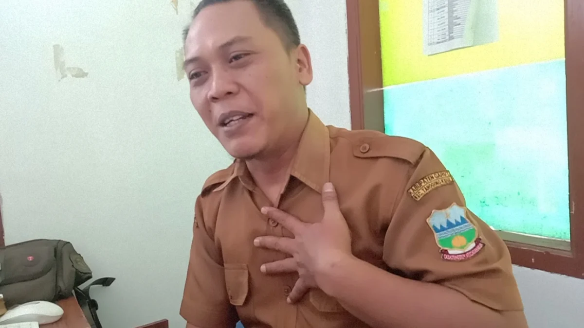 Puskesmas Pembangunan Tabayun dengan Kasi Kesra Desa Mekargalih, Perihal Sertifikat Vaksin yang Belum Keluar