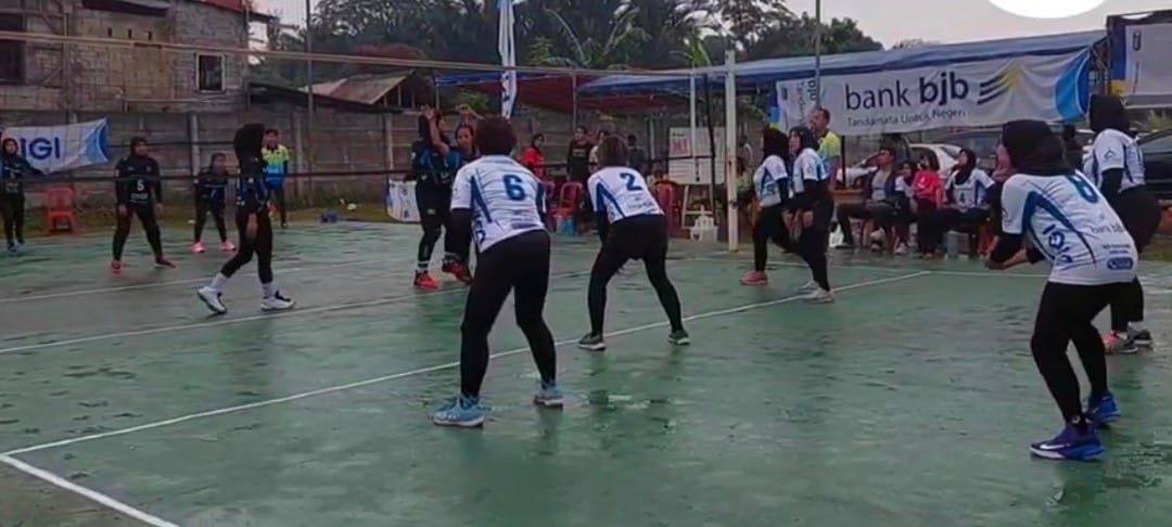 Bank bjb Gelar Turnamen Bola Voli Piala Gubernur Jabar 2022, Gelorakan Semangat Sportivitas