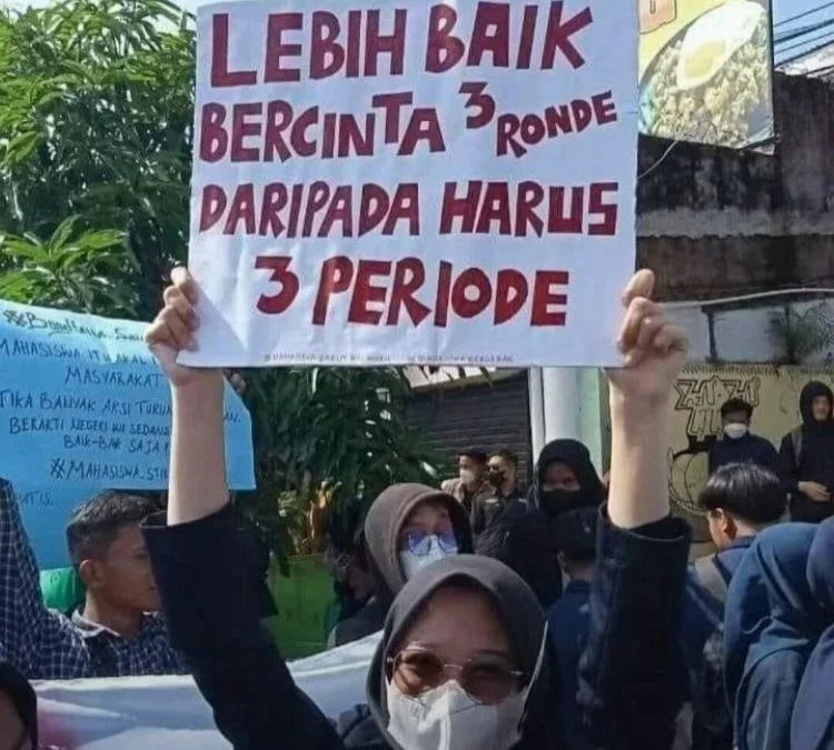 Aksi Demo Mahasiswa Garut Diwarnai Tindakan Tak Senonoh