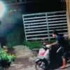 Pencurian Sepeda Motor di Komplek Perumahan, Wajah Pelaku Jelas Terekam CCTV