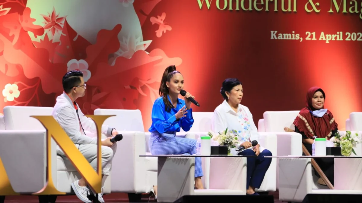 Jadi Brand Ambassador BRI, Cinta Laura: What I Love is BRI, Perempuan Bisa Memulai Bisnis