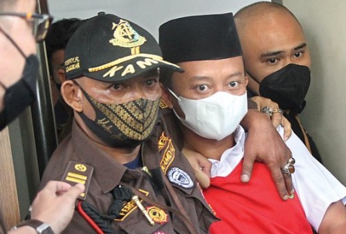 Hukuman Mati Bagi Herry Wirawan Karena Hakim Menilai Kejahatan yang Sangat Serius