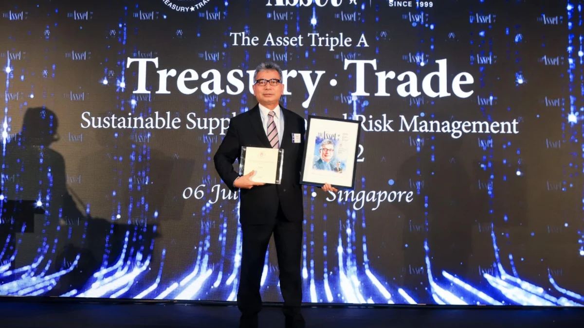 Direktur Utama BRI Sunarso Mendapatkan Penghargaan Internasional The Best ‘SME Banker of The Year’