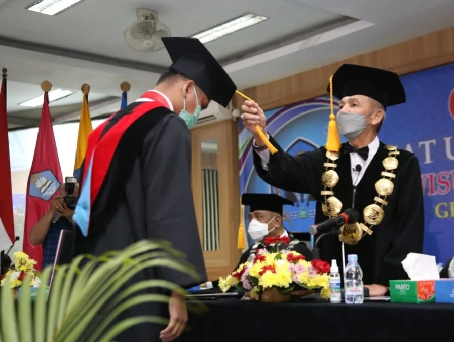 Wisuda Gelombang II Universitas Langlangbuana Sukses Digelar Secara Luring