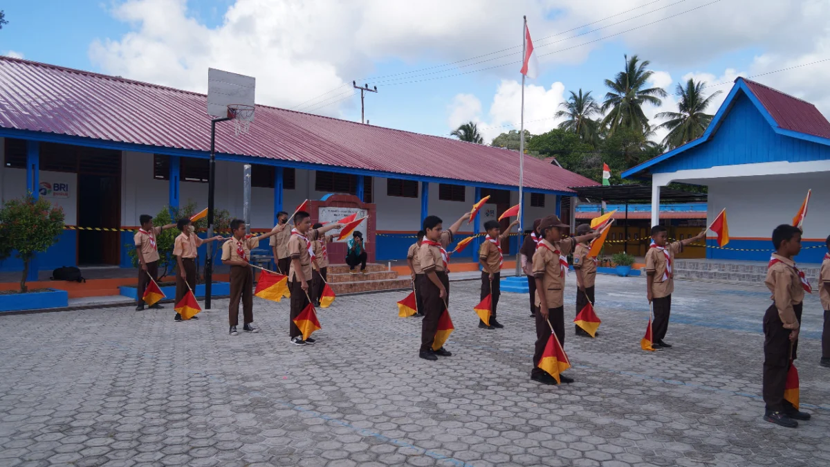 “Ini Sekolahku” Berlanjut, BRI Renovasi SDN 006 Bandarsyah, Natuna