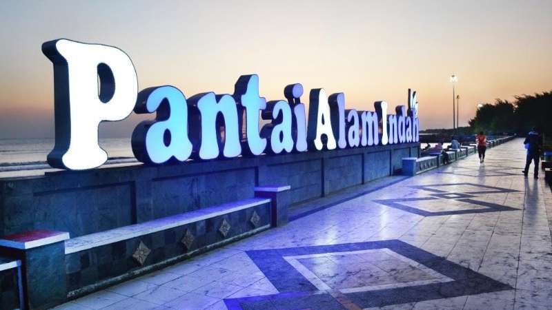 Tarif Tiket Masuk Pantai Alam Indah Tegal Resmi Naik