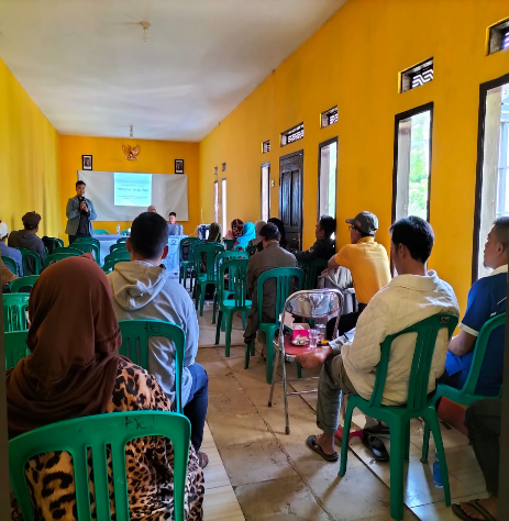 Mahasiswa UI Sosialisasikan Perencanaan Sekolah Anak di Desa Karyajaya