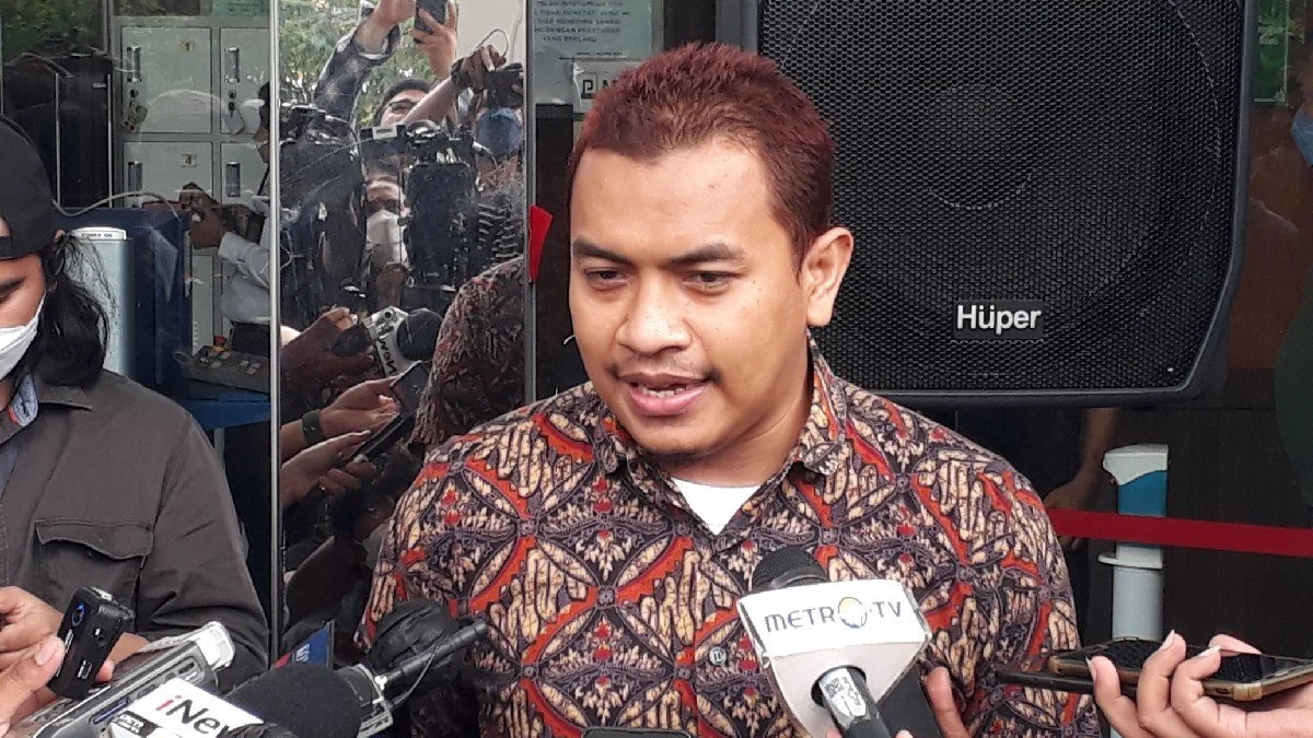 Komentar Menohok Aziz Yanuar Pada Polri Atas Tewasnya Brigadir J