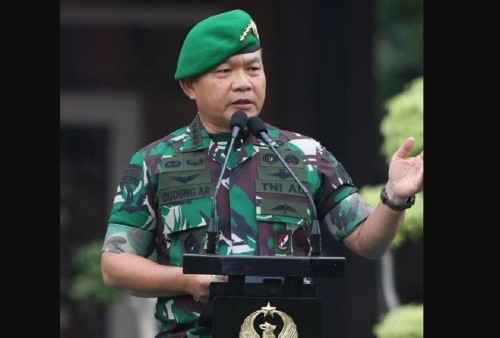 DPR RI Harap KSAD Dudung Tidak Gunakan TNI untuk Takut-Takuti Rakyat!