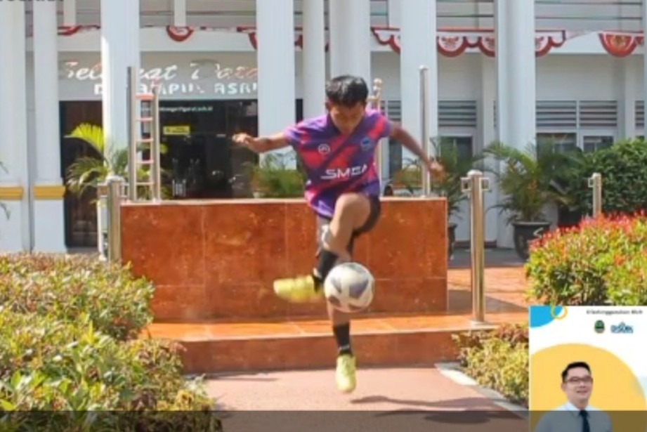 Daffa SMKN 1 Garut Juara Freestyle Bola Piala Gubernur Jawa Barat