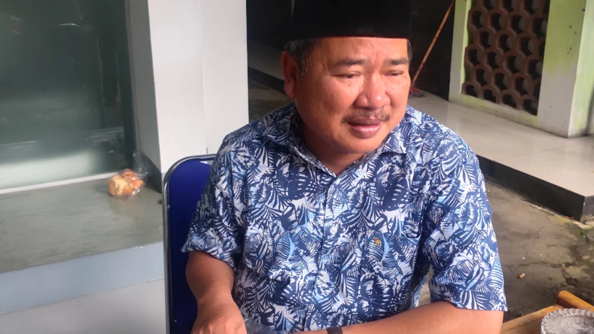 Bupati Garut Rudy Gunawan menjelaskan soal perceraian PNS