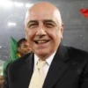 Adriano Galliani: Marco Van Basten akan Raih Ballon d'Or Sebanyak Ronaldo dan Messi Jika Tidak Cedera