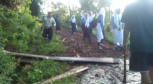 Dampak Longsor di Tegalmanggung, Sekolah Terpaksa Diliburkan